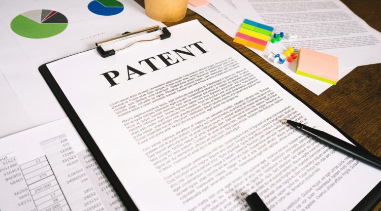 Cellule brevets: extraire des informations techniques et autres informations utiles d’un fascicule de brevet